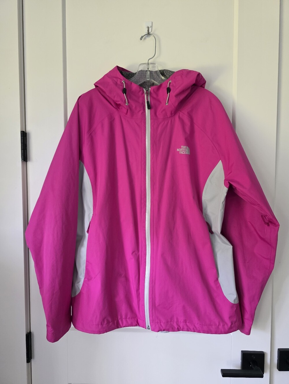 The North Face Hyvent Flashdry Women's XL Pink Hooded Rain Windbreaker Jacket
